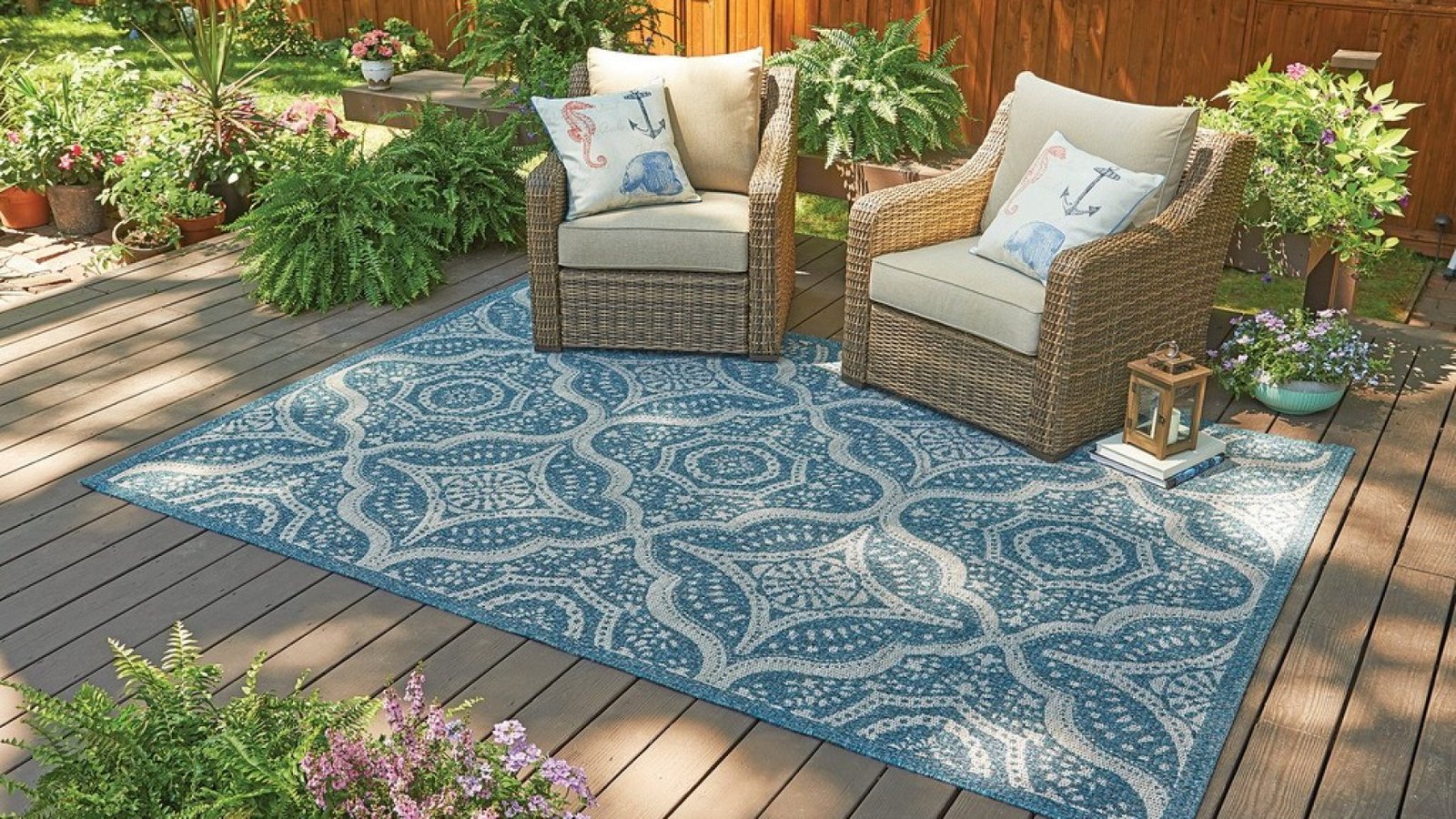 Outdoor Rug on Wood Deck